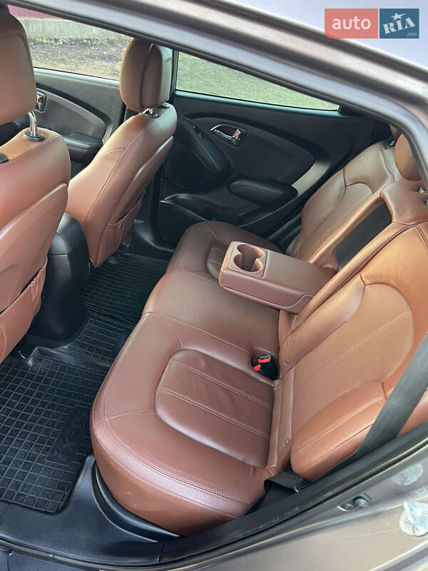 Внедорожник / Кроссовер Hyundai ix35 2011 в Бердичеве фото 15 Внедорожник / Кроссовер Hyundai ix35 2011 в Бердичеве
