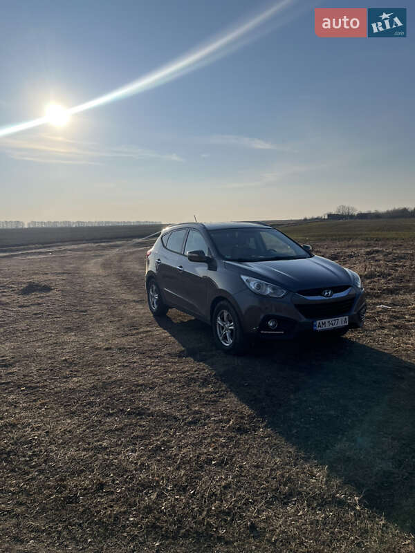 Внедорожник / Кроссовер Hyundai ix35 2011 в Бердичеве фото 29 Внедорожник / Кроссовер Hyundai ix35 2011 в Бердичеве