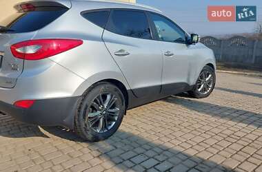 Позашляховик / Кросовер Hyundai ix35 2013 в 