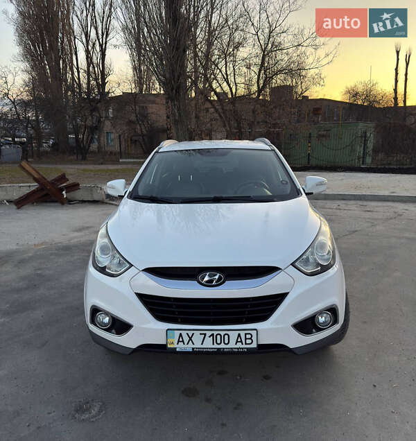 Позашляховик / Кросовер Hyundai ix35 2012 в Харкові