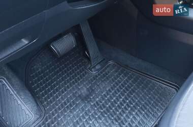 Внедорожник / Кроссовер Hyundai ix35 2011 в Черновцах