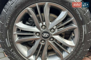 Позашляховик / Кросовер Hyundai ix35 2015 в Івано-Франківську