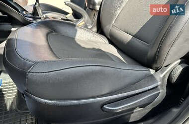 Позашляховик / Кросовер Hyundai ix35 2015 в Івано-Франківську