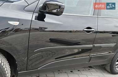 Внедорожник / Кроссовер Hyundai ix35 2014 в 