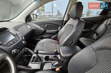 Внедорожник / Кроссовер Hyundai ix35 2014 в 