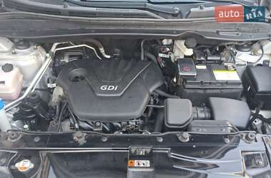 Позашляховик / Кросовер Hyundai ix35 2012 в 