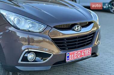 Позашляховик / Кросовер Hyundai ix35 2012 в 