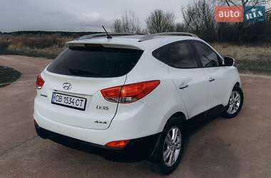 Позашляховик / Кросовер Hyundai ix35 2010 в 