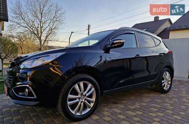 Внедорожник / Кроссовер Hyundai ix35 2012 в 