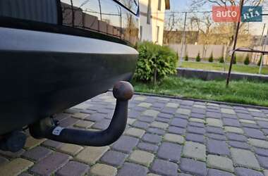 Внедорожник / Кроссовер Hyundai ix35 2012 в 