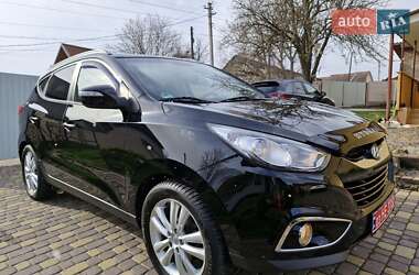 Внедорожник / Кроссовер Hyundai ix35 2012 в 