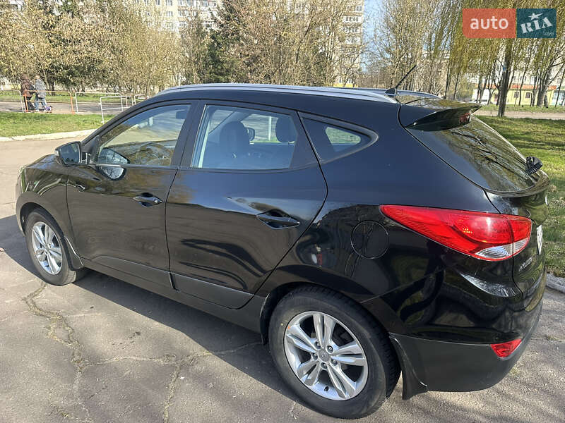 Позашляховик / Кросовер Hyundai ix35 2013 в Шептицькому фото 5 Позашляховик / Кросовер Hyundai ix35 2013 в Шептицькому