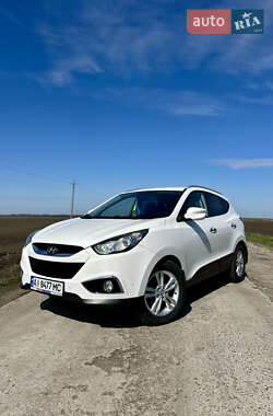 Позашляховик / Кросовер Hyundai ix35 2011 в 