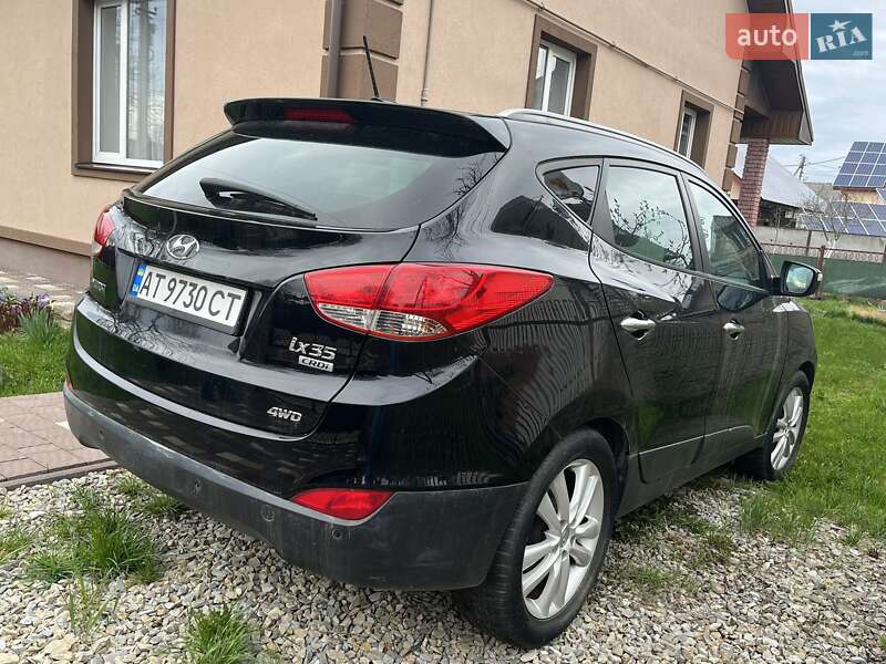 Позашляховик / Кросовер Hyundai ix35 2011 в Івано-Франківську