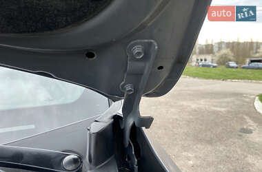 Внедорожник / Кроссовер Hyundai ix35 2013 в 