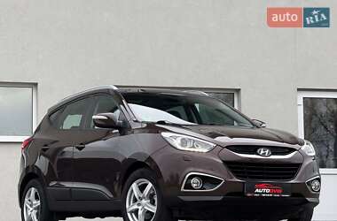 Внедорожник / Кроссовер Hyundai ix35 2014 в 