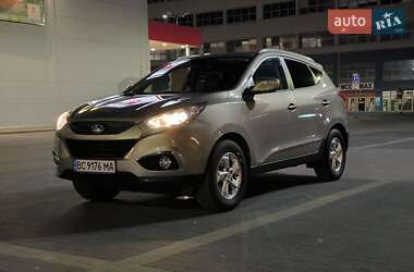 Позашляховик / Кросовер Hyundai ix35 2010 в Городку