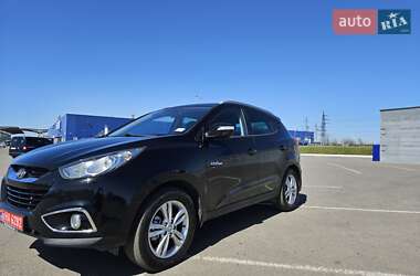 Внедорожник / Кроссовер Hyundai ix35 2011 в 