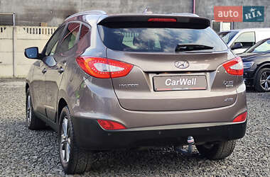Позашляховик / Кросовер Hyundai ix35 2014 в 