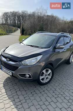 Внедорожник / Кроссовер Hyundai ix35 2011 в 