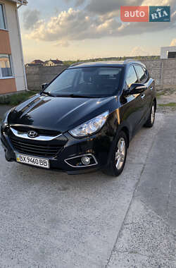 Внедорожник / Кроссовер Hyundai ix35 2010 в 