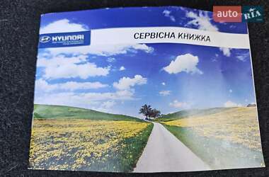 Позашляховик / Кросовер Hyundai ix35 2012 в 