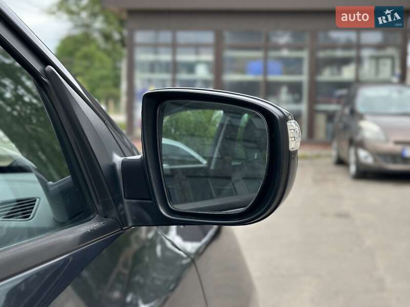 Позашляховик / Кросовер Hyundai ix35 2010 в Сумах