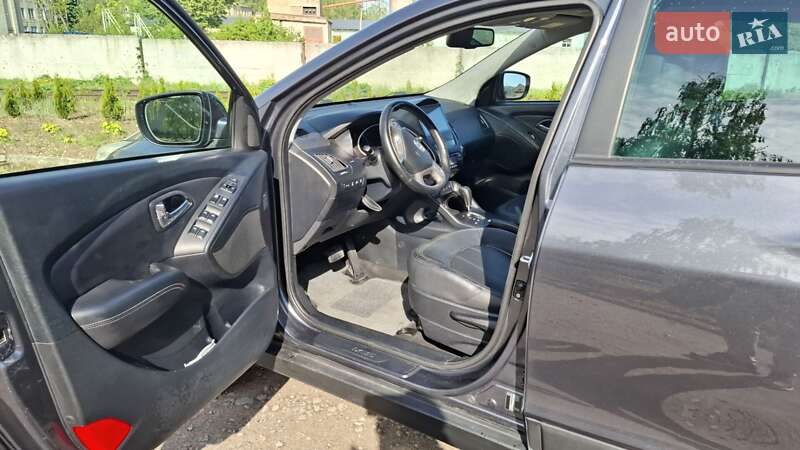 Позашляховик / Кросовер Hyundai ix35 2011 в Радивиліві