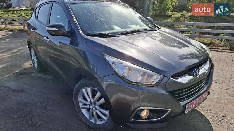 Позашляховик / Кросовер Hyundai ix35 2011 в Радивиліві