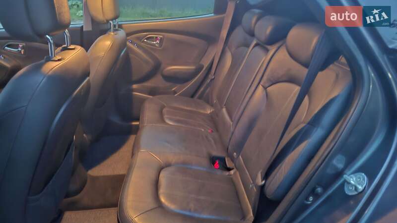 Позашляховик / Кросовер Hyundai ix35 2011 в Радивиліві