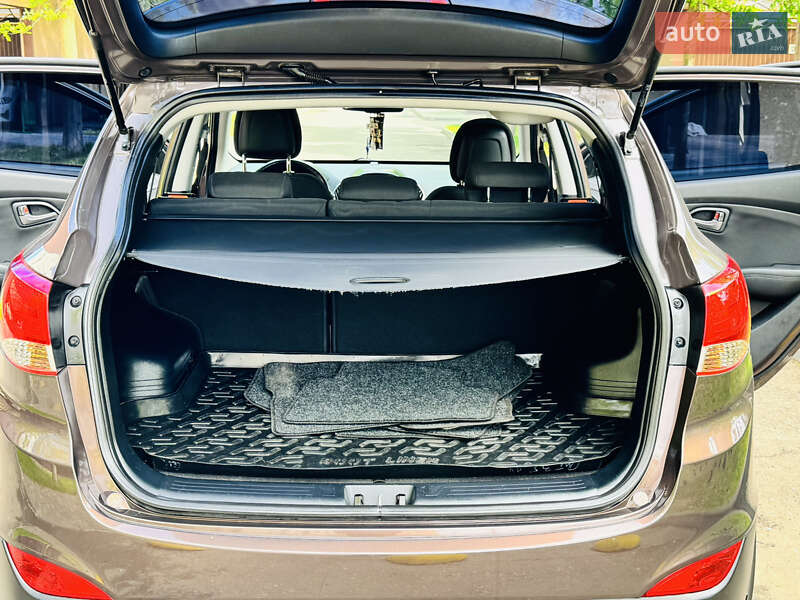 Позашляховик / Кросовер Hyundai ix35 2013 в Одесі