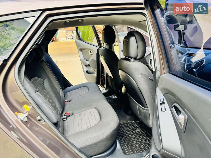 Позашляховик / Кросовер Hyundai ix35 2013 в Одесі