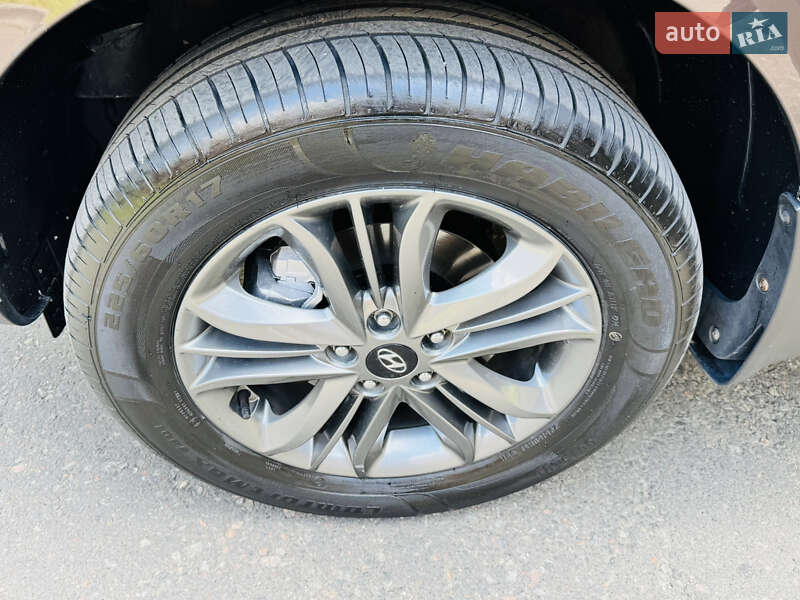 Позашляховик / Кросовер Hyundai ix35 2013 в Одесі