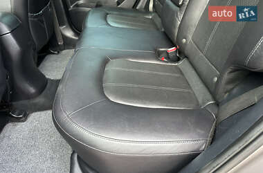 Внедорожник / Кроссовер Hyundai ix35 2014 в 