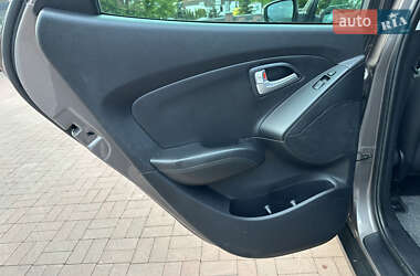 Внедорожник / Кроссовер Hyundai ix35 2014 в 