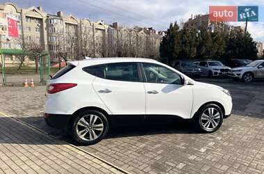 Внедорожник / Кроссовер Hyundai ix35 2015 в 