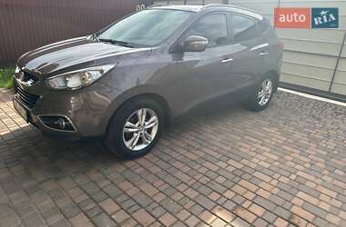Позашляховик / Кросовер Hyundai ix35 2011 в 