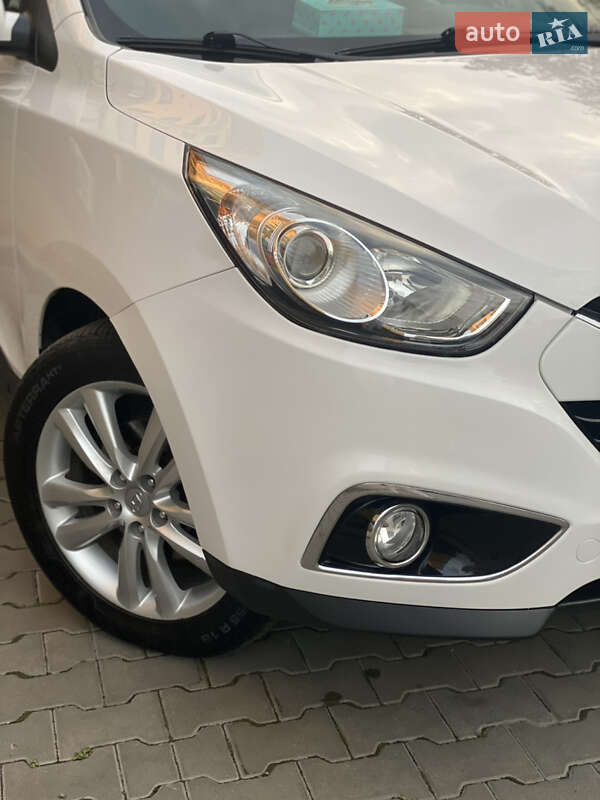 Позашляховик / Кросовер Hyundai ix35 2011 в Луцьку