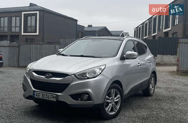 Позашляховик / Кросовер Hyundai ix35 2011 в 