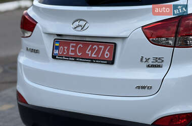 Позашляховик / Кросовер Hyundai ix35 2010 в 