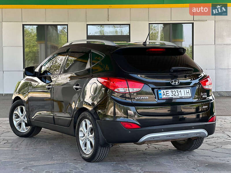 Позашляховик / Кросовер Hyundai ix35 2011 в Дніпрі