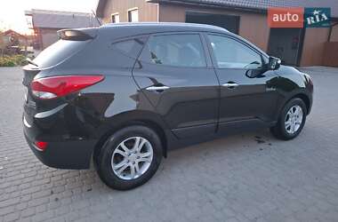 Позашляховик / Кросовер Hyundai ix35 2013 в Сарнах