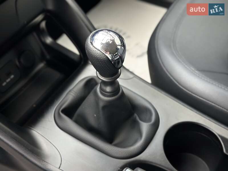 Внедорожник / Кроссовер Hyundai ix35 2011 в Сумах