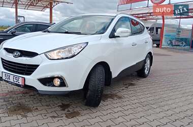 Внедорожник / Кроссовер Hyundai ix35 2012 в Тячеве