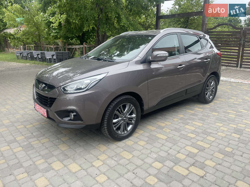 Внедорожник / Кроссовер Hyundai ix35 2014 в 