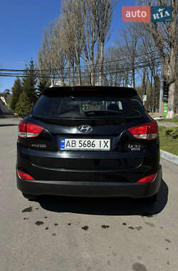 Позашляховик / Кросовер Hyundai ix35 2013 в 