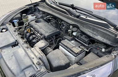Внедорожник / Кроссовер Hyundai ix35 2010 в 