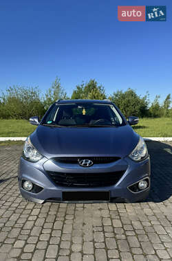 Внедорожник / Кроссовер Hyundai ix35 2012 в Надворной