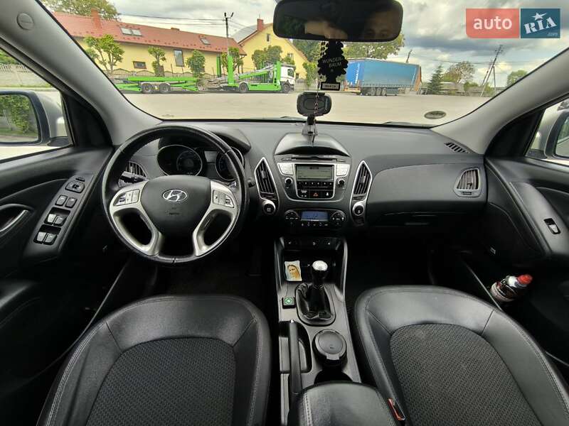 Внедорожник / Кроссовер Hyundai ix35 2010 в Городке