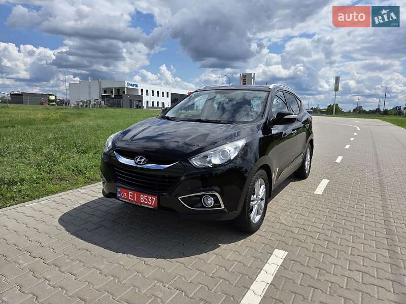 Внедорожник / Кроссовер Hyundai ix35 2012 в Харькове